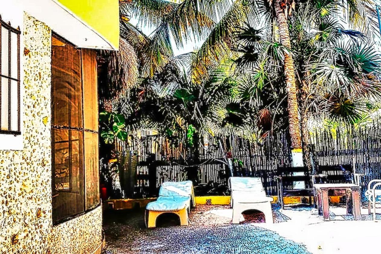 Antigua Lodge, 70 M From Sandy Beach Ел Куйо Екстериор снимка